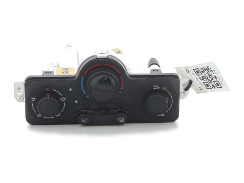 Used Climate control RENAULT CLIO III (BR0/1, CR0/1) 1.5 dCi (BR17, CR17) (86 hp) 30827987