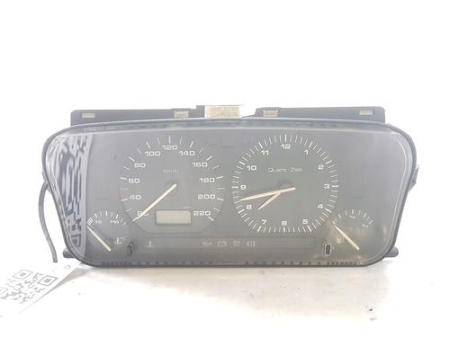 Used Instrument cluster VW GOLF III (1H1) 1.9 D (64 hp) 11978918