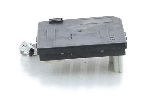 Used Fuse box Fuse box RENAULT SCÉNIC II (JM0/1_) 1.5 dCi (JM1E, JM16) (106 hp) 33309427 33309427