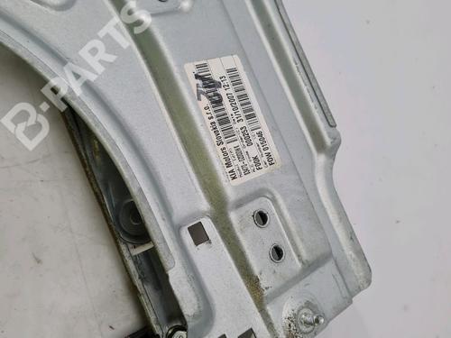 Rear left window mechanism KIA SPORTAGE II (JE_, KM_) 2.0 CRDi 4WD | BP11685724C24 