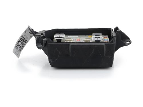 Zekeringkast Zekeringkast RENAULT CLIO III (BR0/1, CR0/1) 1.2 16V (BR02, BR0J, BR11, CR02, CR0J, CR11) (75 hp) 36211093 36211093