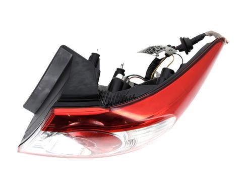 Used Right taillight Right taillight 39421983 39421983
