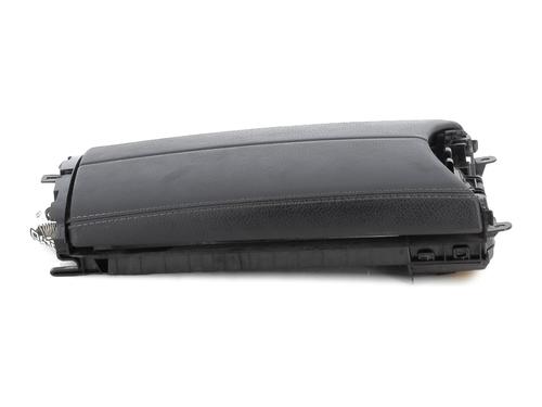 Used Armrest / Center console MERCEDES-BENZ C-CLASS (W205) C 250 BlueTEC / d (205.008, 205.006) (204 hp) 27909744