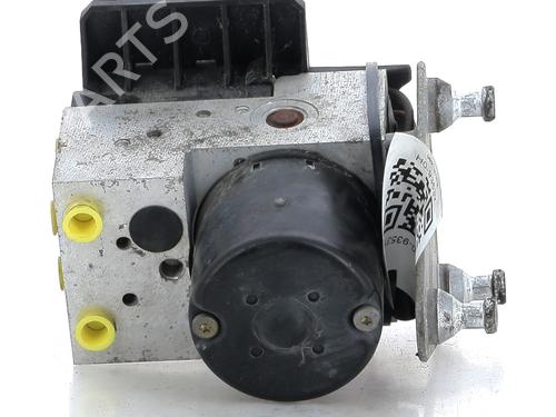 Used ABS pump MERCEDES-BENZ C-CLASS (W202) C 180 (202.018) (122 hp) 19320624
