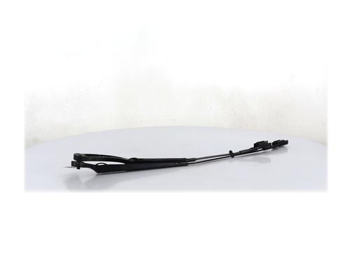 Used Front windshield wiper arm VW POLO IV (9N_, 9A_) 1.4 TDI (70 hp) 30165571