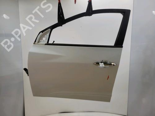 Used Left front door HYUNDAI ix35 (LM, EL, ELH) 1.7 CRDi (116 hp) 26917789