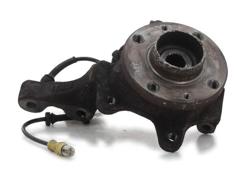 Used Left front steering knuckle RENAULT CLIO III (BR0/1, CR0/1) 1.5 dCi (65 hp) 29197792