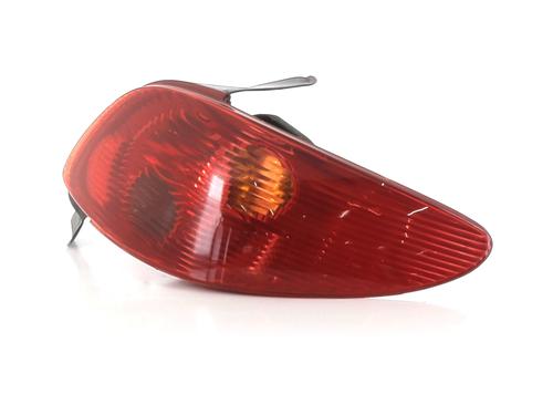 Højre baglygte PEUGEOT 206 Hatchback (2A/C) 1.6 16V | BP30895656C35