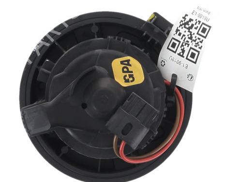 Used Heater blower motor Heater blower motor DACIA SANDERO II TCe 90 (B8M1, B8MA, B8AC) (90 hp) 39941735 39941735