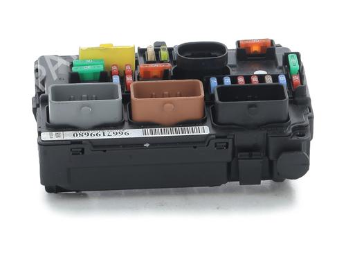 Sikringsdåse CITROËN C3 II (SC_) 1.4 HDi 70 (SC8HZC, SC8HR0, SC8HP4) (68 hp) 31079289