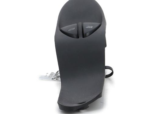 Left front window switch LANCIA Y (840_) 1.2 (840AA, 840AF1A) | BP29874588I27