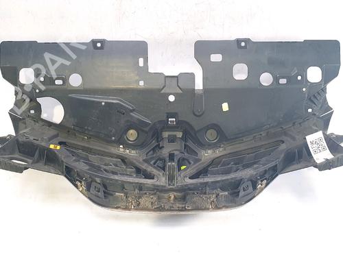 Grille RENAULT CAPTUR I (J5_, H5_) 1.3 TCe 150 (J5NK, J5JS) | BP29741703C40 