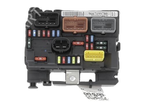 Fuse box PEUGEOT 207 (WA_, WC_) 1.6 HDi | BP30693220E1