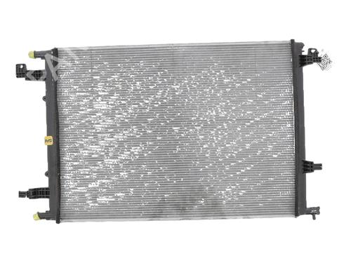 Used Water radiator NISSAN X-TRAIL IV (T33) 1.5 VC-T Mild Hybrid (163 hp) 32309937