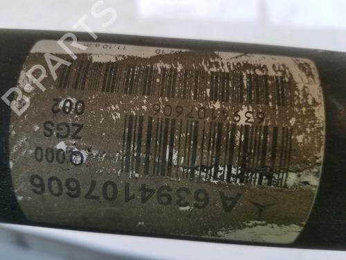 Driveshaft MERCEDES-BENZ VITO Bus (W639) 115 CDI 4x4 (639.701, 639.705) | BP28285586M37 