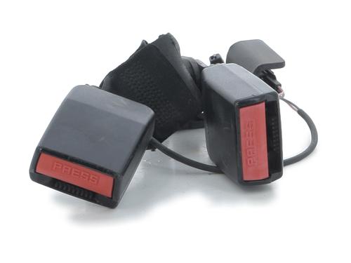 Used Seat buckle RENAULT MEGANE III Coupe (DZ0/1_) 1.5 dCi (DZ09, DZ0D, DZ1F, DZ1G, DZ14, DZ29) (110 hp) 31699078