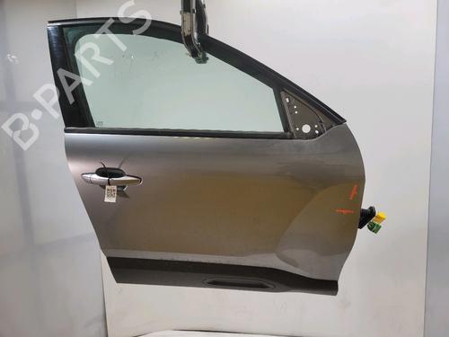 Used Right front door Right front door 37600105 37600105