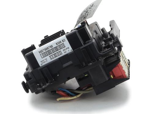 Used Fuse box PEUGEOT 206+ (2L_, 2M_) 1.4 HDi eco 70 (68 hp) 29579356