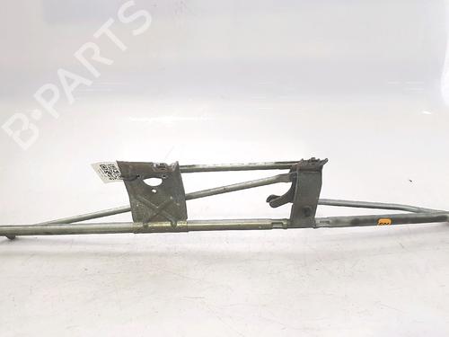 Używane Mechanizm wycieraczek przednich SMART CABRIO (450) 0.6 (S1OLA1, 450.441, 450.442, 450.443) (55 hp) 30826998