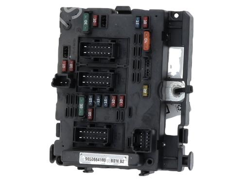 Fuse box PEUGEOT 307 (3A/C) 1.4 16V | BP30165744E1