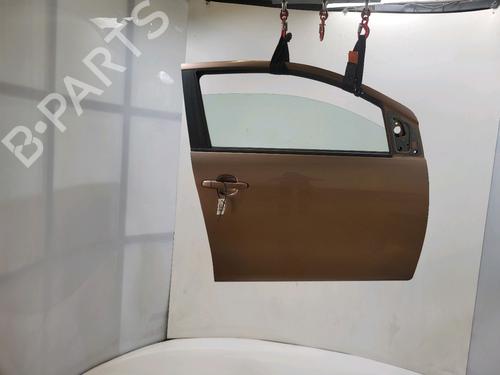 Used Right front door Right front door 39422467 39422467