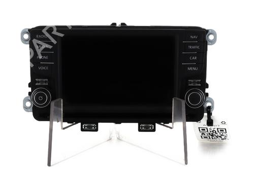 Used Radio VW POLO V (6R1, 6C1) 1.4 TDI (90 hp) 29295192