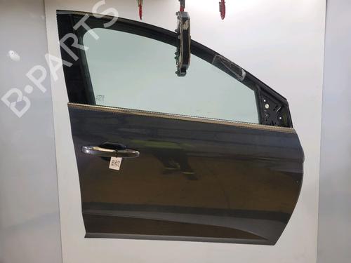 Used Right front door RENAULT MEGANE IV Grandtour (K9A/M/N_) 1.6 dCi 130 (130 hp) 31304267