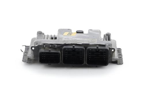 Calculateur moteur (ecu) Calculateur moteur (ecu) 38742243 38742243