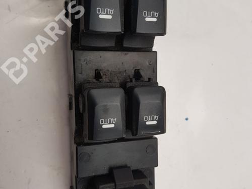 Used Left front window switch Left front window switch KIA CEE'D (JD) 1.6 CRDi 128 (128 hp) 10453992 10453992