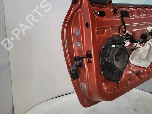 Right front door RENAULT CLIO IV Grandtour (KH_) 0.9 TCe 90 | BP29820264C3