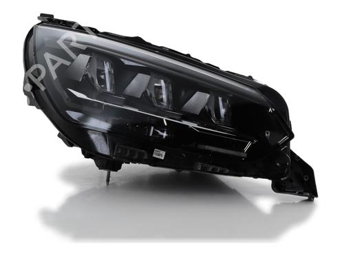 Used Right headlight PEUGEOT 208 II (UB_, UP_, UW_, UJ_) 1.2 Hybrid 100 (101 hp) 31367748