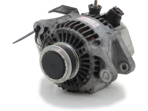 Generator TOYOTA YARIS (_P1_) 1.4 D-4D (NLP10_, NLP10R) (75 hp) 27169793