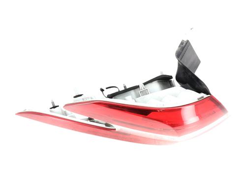 Left taillight PEUGEOT 308 SW II (LC_, LJ_, LR_, LX_, L4_) 1.6 BlueHDi 120 | BP28364957C34 