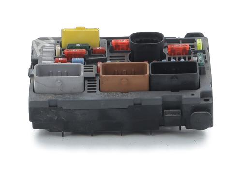 Sicherungskasten für CITROËN C5 III Break (RW_) 2.0 HDi 140 (140 hp) 31913568