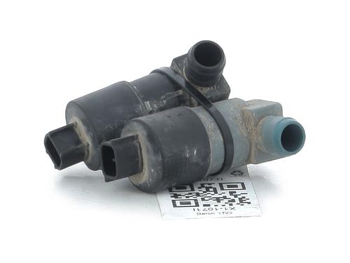 washer-pump-toyota-yaris-_p13_-2010-2011-2012-2013-2014-2015-2016-2017-2018-2019-2020-30957345 main image