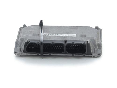 Used Engine control unit (ECU) VW POLO IV (9N_, 9A_) 1.2 (60 hp) 30982488