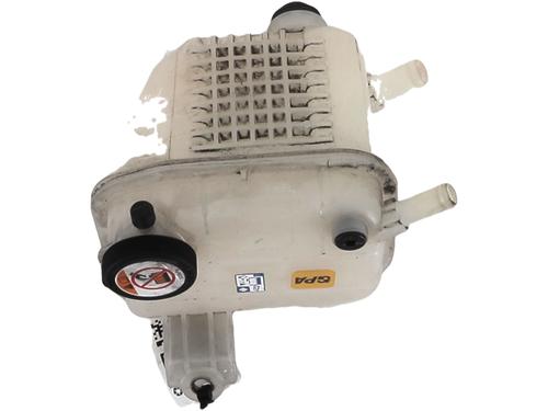 Expansion tank TOYOTA COROLLA Saloon (_E21_) 1.8 VVTi Hybrid (ZWE219) | BP31938046C120