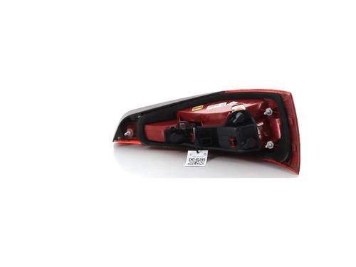 Right taillight AUDI Q3 (8UB, 8UG) 2.0 TDI quattro | BP36487205C35 - Image 4