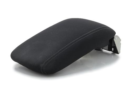 Used Armrest / Center console PEUGEOT 308 II (LB_, LP_, LW_, LH_, L3_) 1.2 THP 110 (110 hp) 29553093