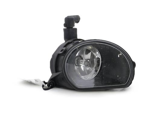 right-front-fog-light-audi-a3-sportback-8pa-2004-2005-2006-2007-2008-2009-2010-2011-2012-2013-2014-2015-36831623 main image