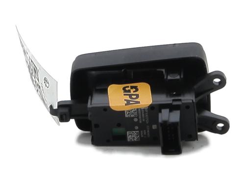 Switch BMW 2 Active Tourer (F45) 225 xe Plug-in-Hybrid | BP29346113I30 