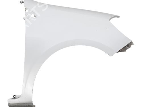 Used Right front fenders Right front fenders RENAULT CLIO III (BR0/1, CR0/1) 1.6 16V (BR05, BR0B, BR0Y, BR15, BR1J, BR1M, BR1Y, CR0B,... (112 hp) 40488112 40488112