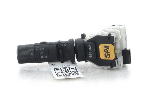 Used Switch NISSAN QASHQAI I (J10, NJ10) 1.5 dCi (106 hp) 33165892