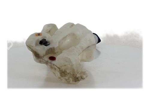 Used Windscreen washer tank PEUGEOT 5008 (0U_, 0E_) 2.0 HDi 150 / BlueHDi 150 (150 hp) 29416352
