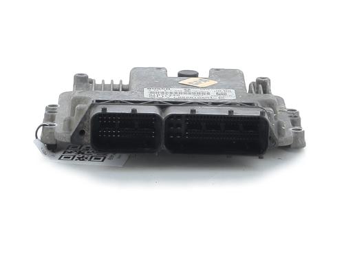 Used Engine control unit (ECU) SUZUKI SX4 (EY, GY) 2.0 DDiS 4x4 (RW420D) (135 hp) 32076853