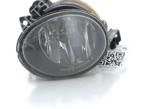 Feu de brouillard avant droit VW TOURAN (1T1, 1T2) 1.9 TDI (105 hp) 31749717