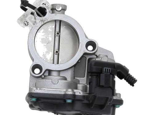Used Throttle body BMW X1 (F48) sDrive 18 i (140 hp) 29552252