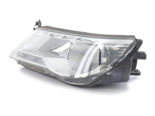 Lyskaster venstre VW TIGUAN (5N_) 2.0 TDI 4motion (140 hp) 32975032