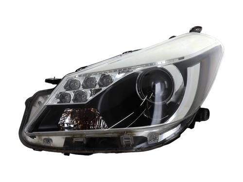 Left headlight TOYOTA YARIS (_P13_) 1.5 Hybrid (NHP130_) | BP29381116C28 