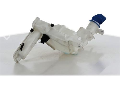 Used Windscreen washer tank VW PASSAT B6 (3C2) 1.9 TDI (105 hp) 24186367